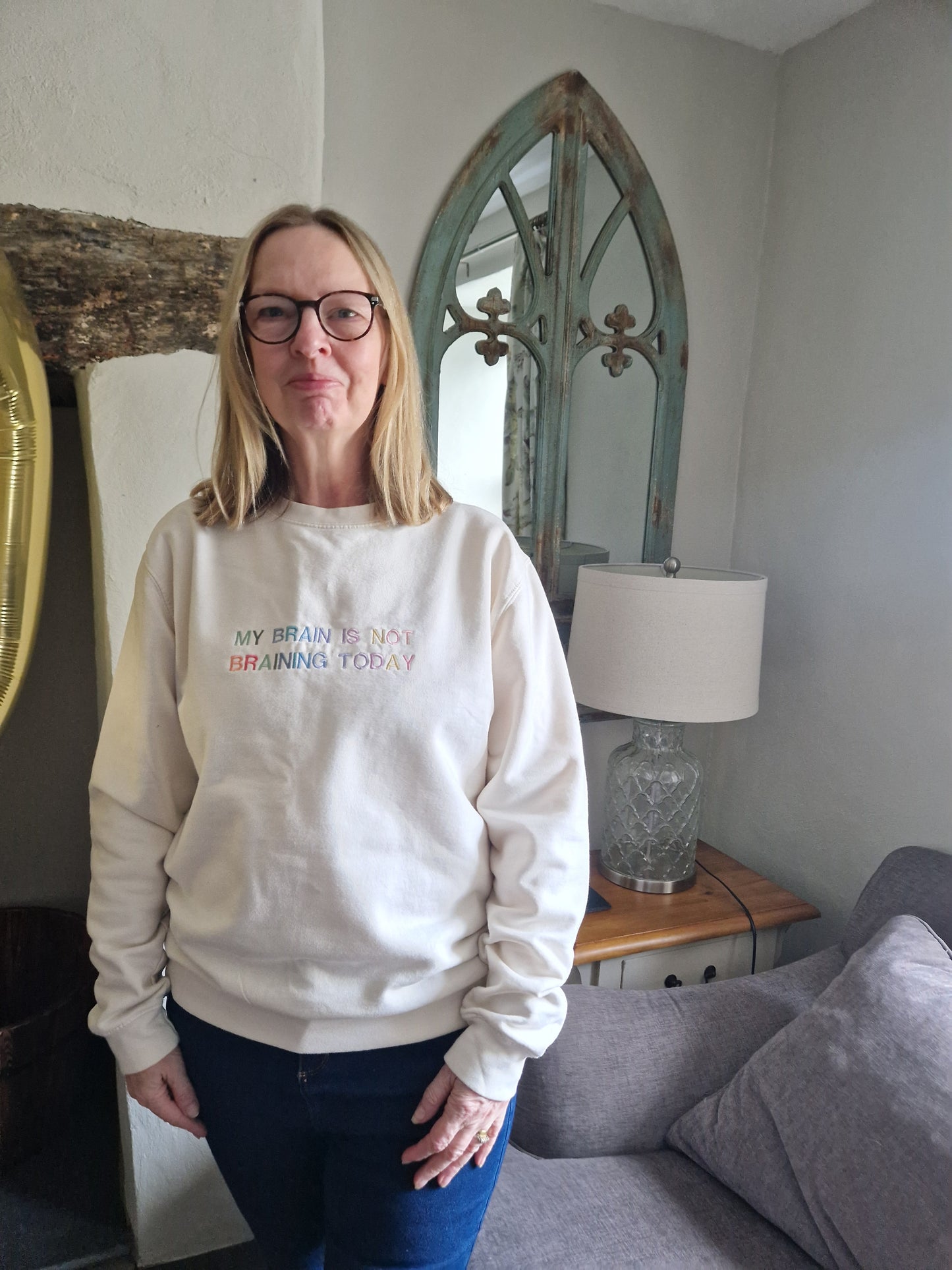 My brain is not braining today | T-Shirt | Sweatshirt | Hoodie